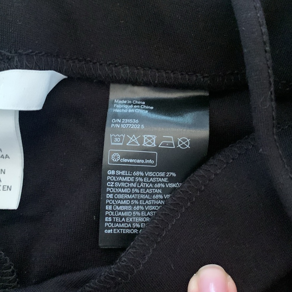 H&M Black Flare Pants With Waist Tie - Picture 4 of 6
